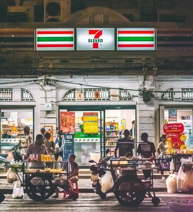 Ngừng sáng tạo 13 năm: Nguyên nhân chính khiến 7-Eleven đứng trước nguy cơ bị thâu tóm- Ảnh 2.