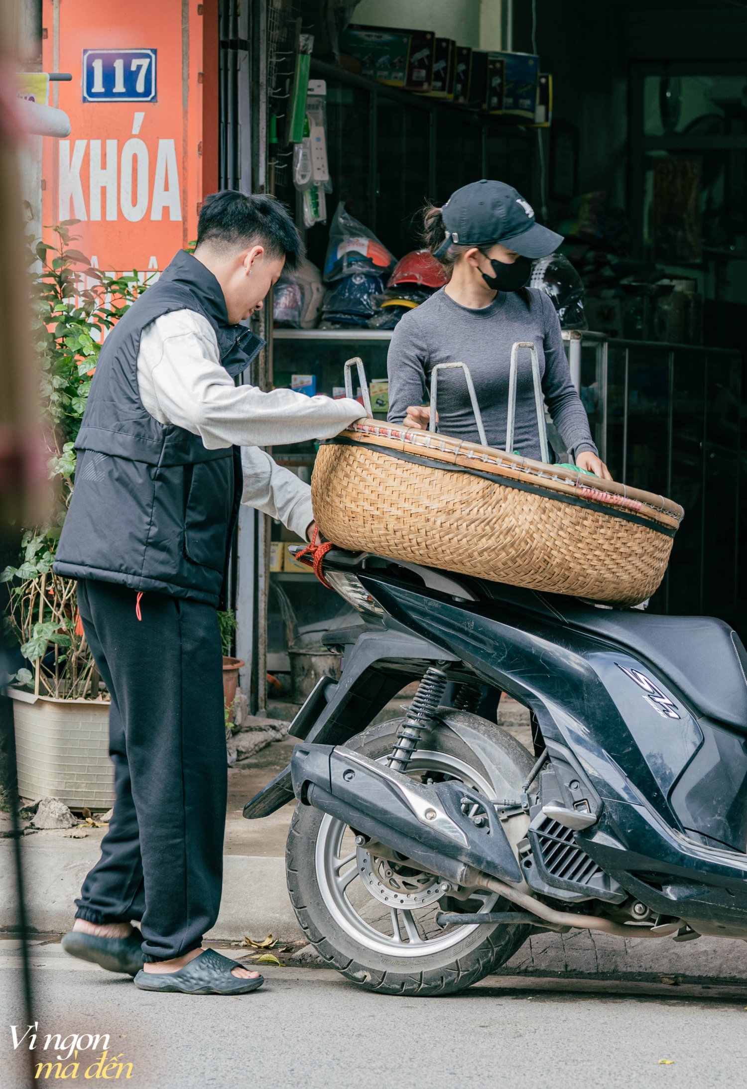 Hàng xôi hot nhất TikTok của vợ chồng Dương Thảo: Bài học kinh doanh đầy sáng tạo qua MXH, nhưng quan trọng là chất lượng xôi không phải dạng vừa- Ảnh 3.