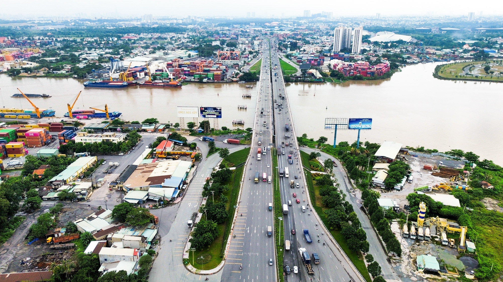 Toàn cảnh đoạn đường dài 10 km nhưng đi qua ba tỉnh, thành phố, một siêu bến xe và hai cảng đường thuỷ- Ảnh 8.