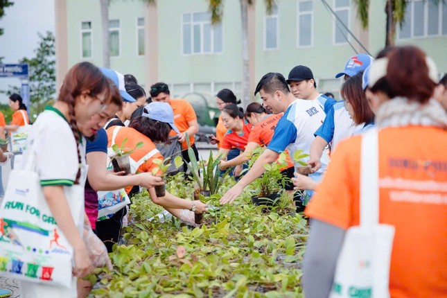 Chàng trai khởi nghiệp thành công từ 'loài hoa lạ’- Ảnh 14.