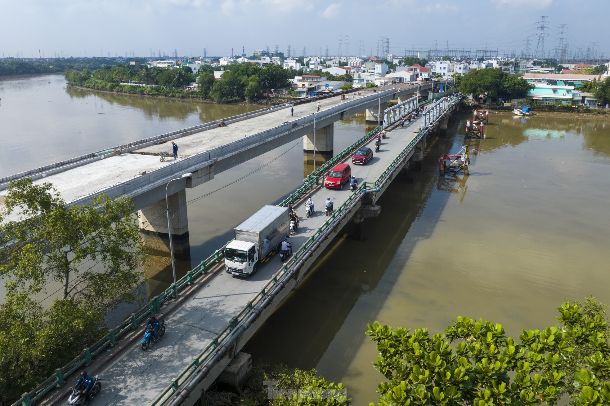 Cận cảnh cầu Phước Long nối quận 7 với huyện Nhà Bè sắp hoàn thành- Ảnh 4.