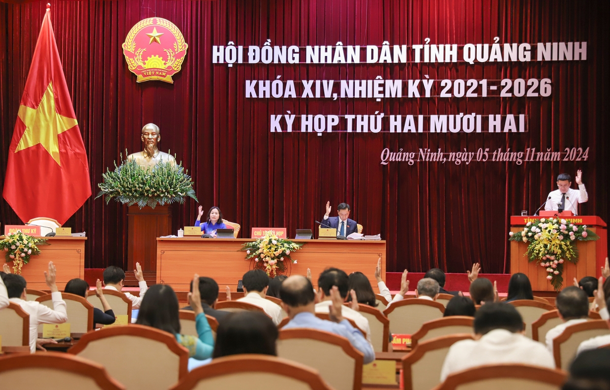 Quảng Ninh khôi phục sản xuất, kiên trì mục tiêu tăng trưởng cả năm 2 con số- Ảnh 2.