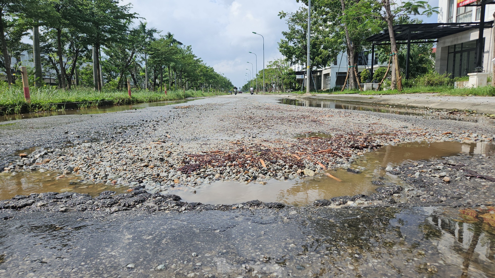 Đường qua khu đô thị cao cấp ở Huế như 'bẫy người'- Ảnh 6.