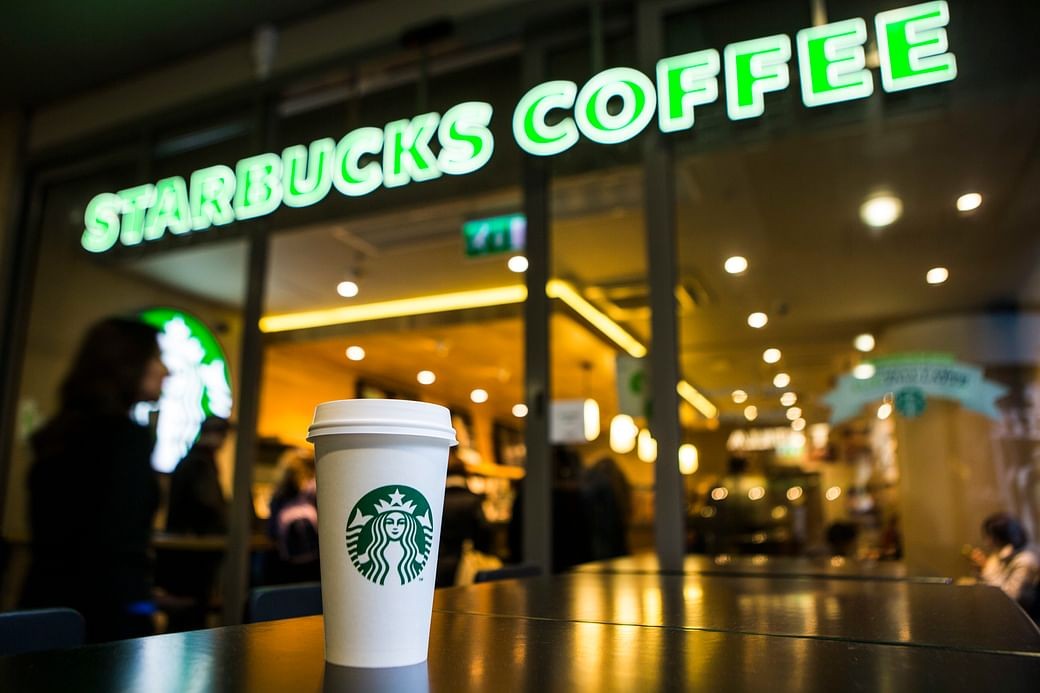 Lời cảnh tỉnh của chuyên gia dành cho Starbucks: Gọi món cồng kềnh, thực đơn thiếu mới mẻ, đặc biệt phải dè chừng với ‘ngôi sao đang lên’ Luckin- Ảnh 3.