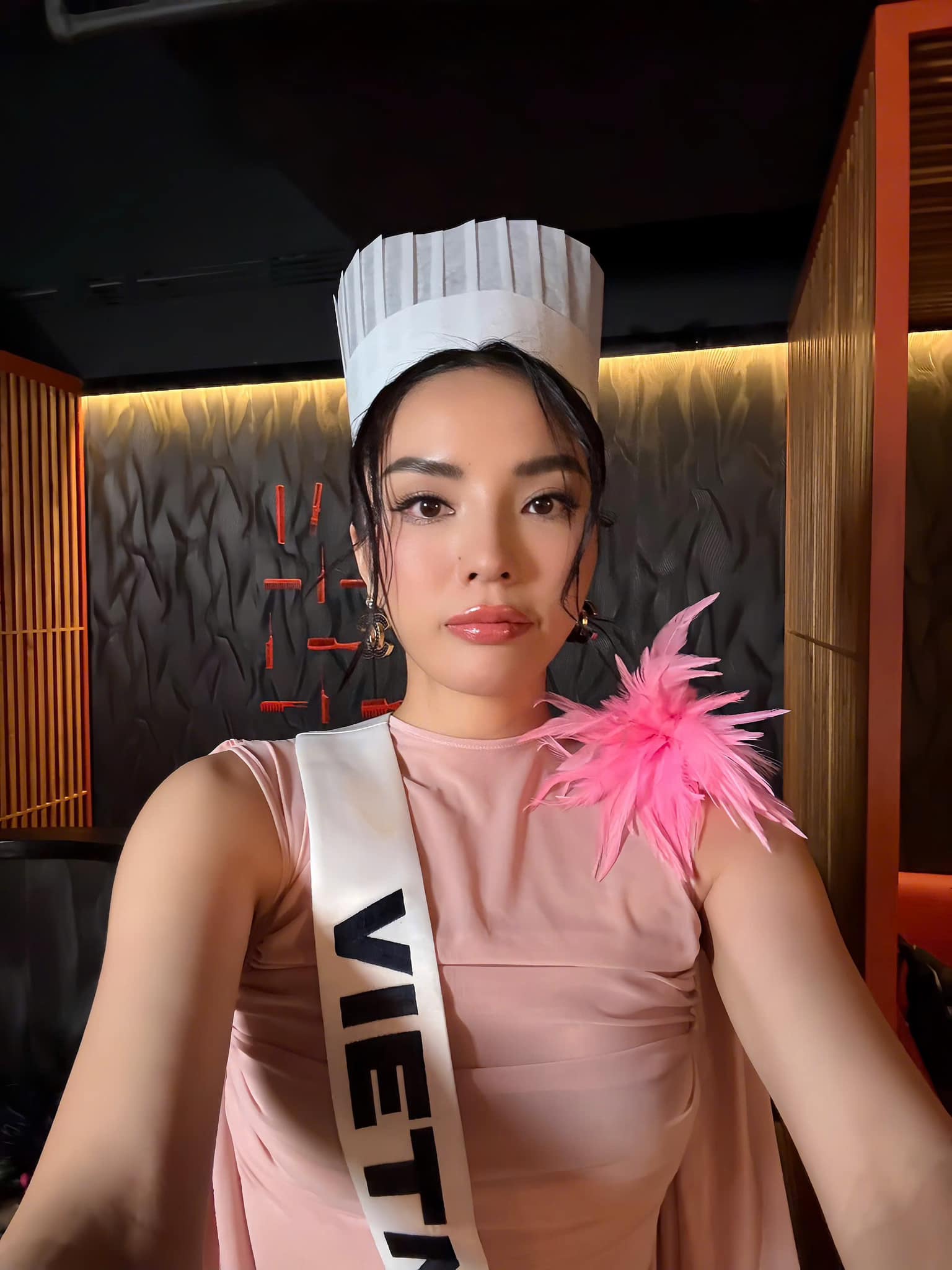 Kỳ Duyên ngày thứ 10 Miss Universe: Người khen "slay", người chê sến, nhưng có 1 điểm cộng cực lớn!- Ảnh 6.