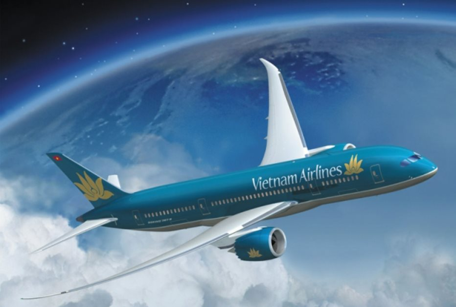 Lãi lớn 3 quý liên tiếp, cổ phiếu Vietnam Airlines bay cao trong phiên thị trường giảm hơn 7 điểm, đã tăng 18% sau 1 tháng