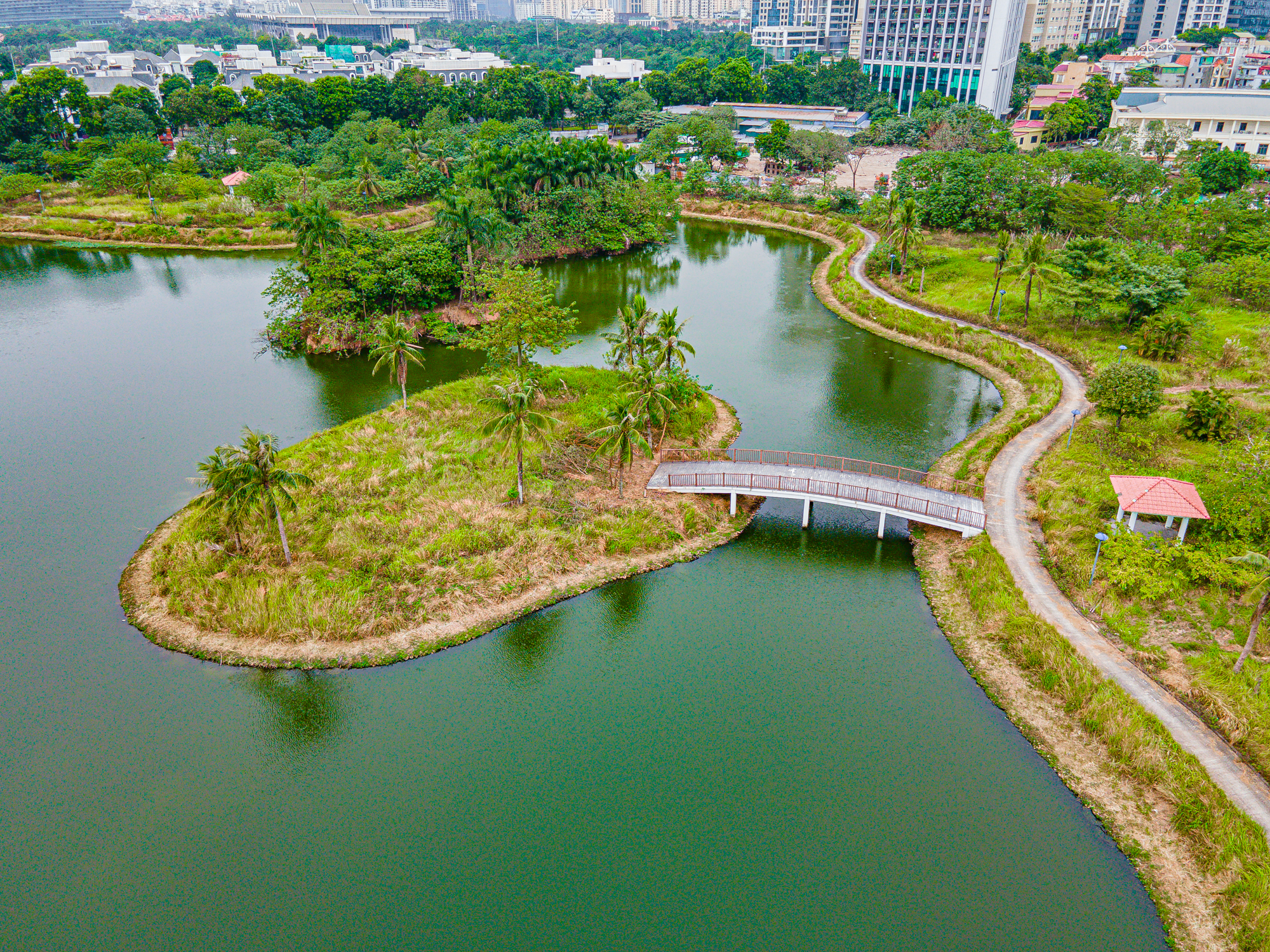 Toàn cảnh công viên đắt bậc nhất Thủ đô chậm tiến độ 7 năm, bị Chủ tịch Hà Nội yêu cầu hoàn thành trong 2 tháng- Ảnh 4.