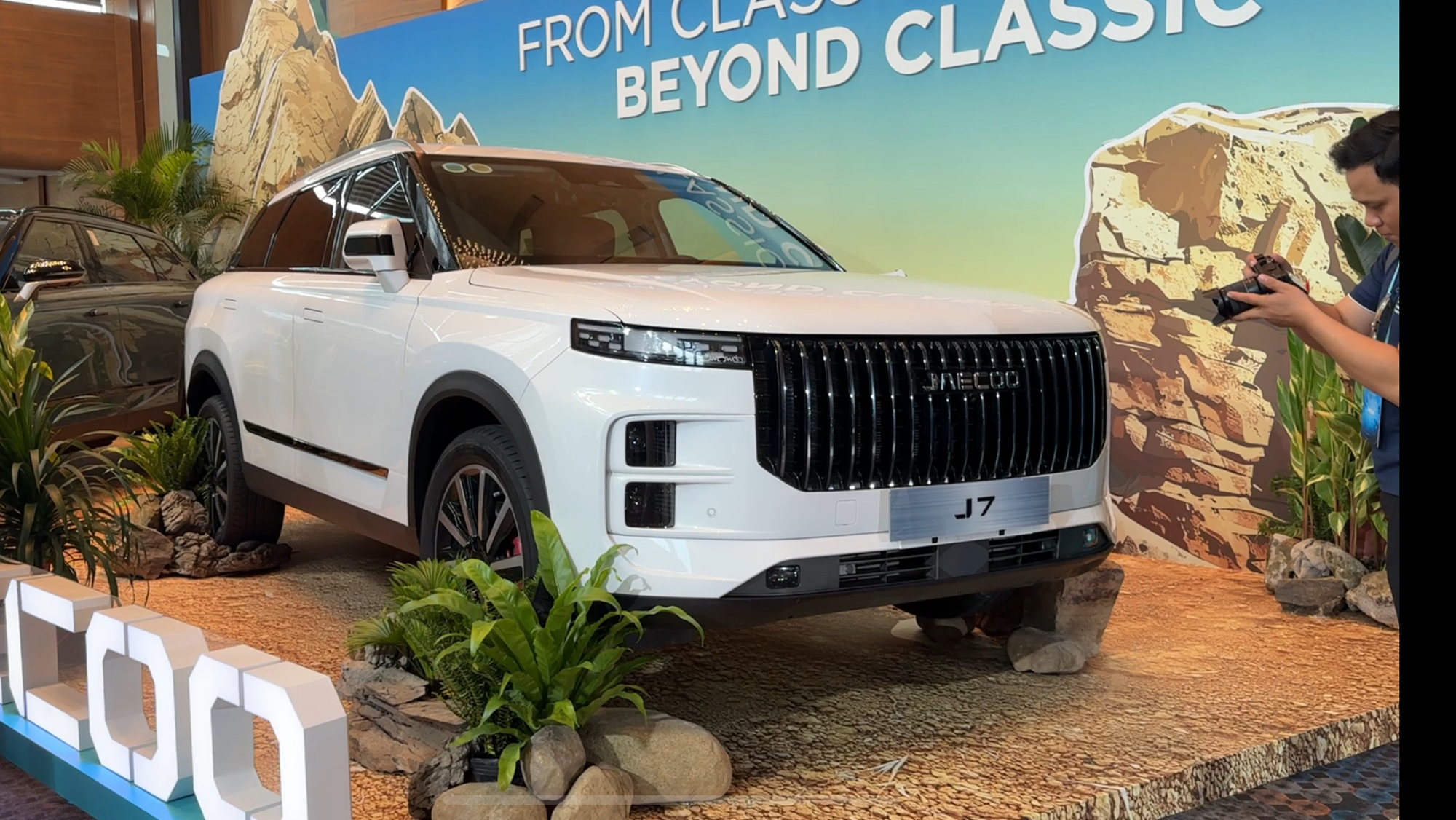 Jaecoo J7 đã ra biển, lăn bánh trên đường phố Việt Nam, dễ mở bán sớm đấu CR-V bằng 2 bản xăng, hybrid, có AWD- Ảnh 5.