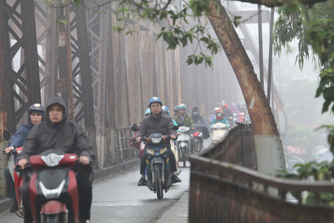 Tin gió mùa đông bắc mới nhất: Ngày mai, nhiều nơi mưa to đến rất to- Ảnh 1.