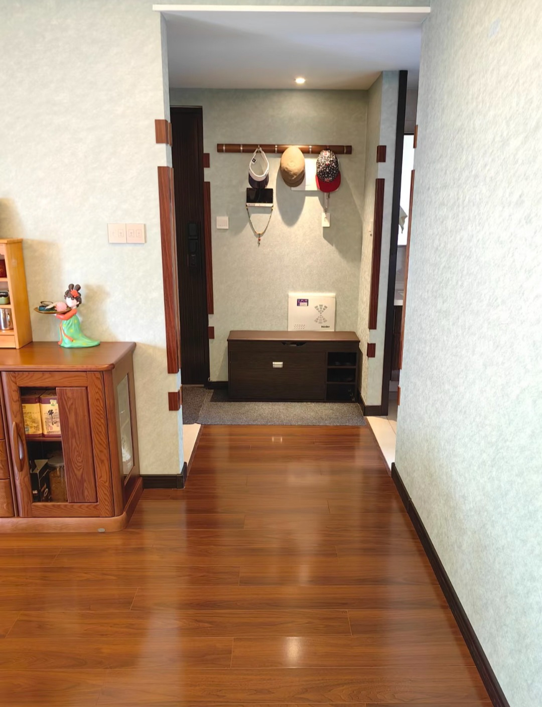 Mẹ chồng cật lực dọn nhà, 6 con dâu chụp ảnh đăng lên mạng “flex”- Ảnh 6. Mẹ chồng cật lực dọn nhà, 6 con dâu chụp ảnh đăng lên mạng “flex”- Ảnh 6.