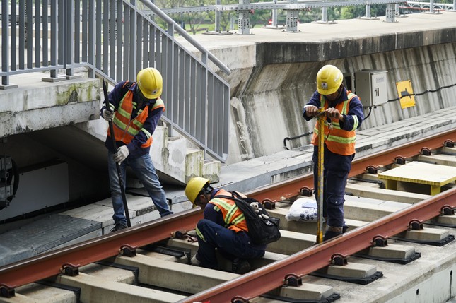 Tiếp nhận gói thầu hơn 13.000 tỷ của tuyến metro số 1 TPHCM- Ảnh 1.