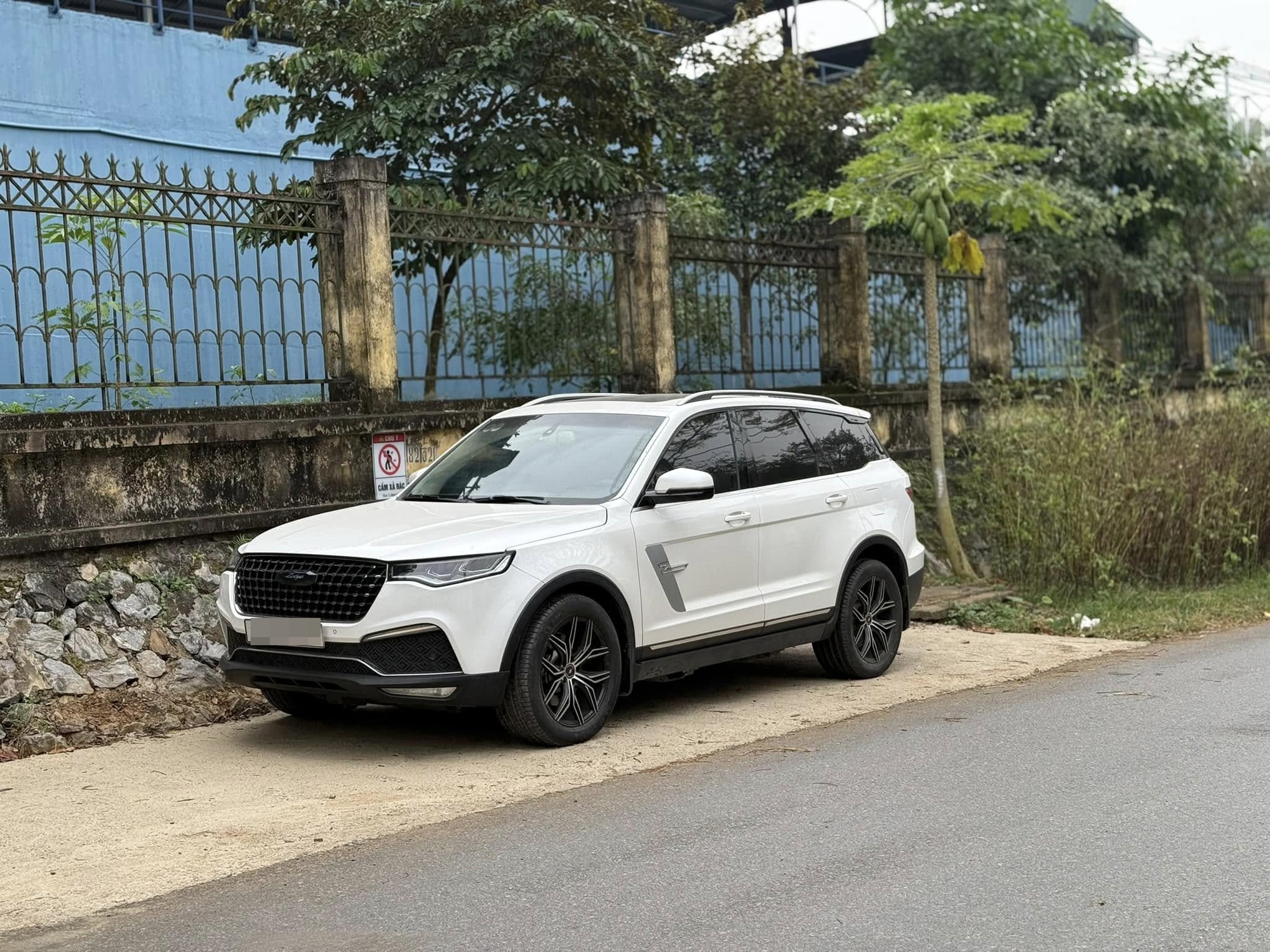 Nhiều hãng xe Trung Quốc từng đột ngột bỏ rơi khách Việt: Lifan, Beijing, Zotye đi không hẹn ngày về, Haima, BYD trở lại nhưng còn vấn đề, chủ xe 'coi như bỏ tiền mua trải nghiệm'- Ảnh 3.