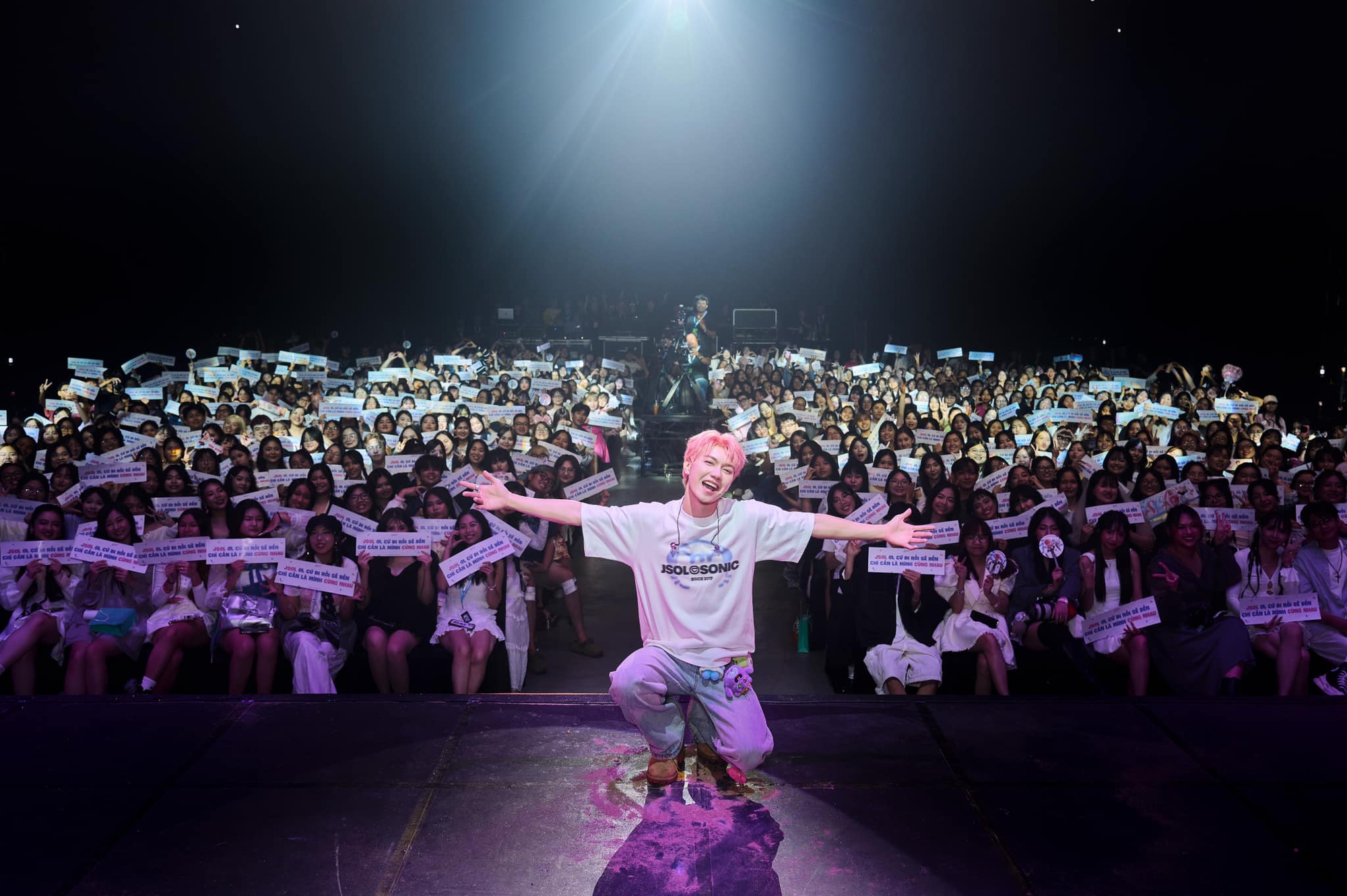 Quá khứ đau lòng của Anh Trai là thành viên nhóm nam "đỉnh lưu": Không có nổi 30 nghìn mua đồ ăn, chăm chỉ hoạt động mãi vẫn "flop"- Ảnh 6.