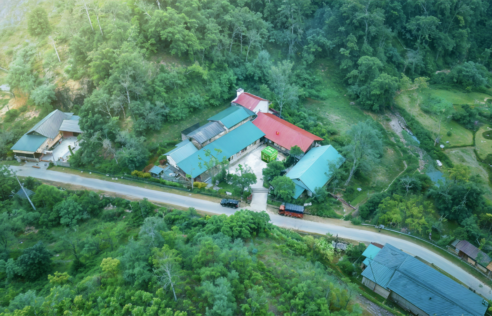 Hộp quà bất ngờ từ Vinamilk mang niềm vui ấm áp đến trẻ em vùng cao
- Ảnh 1. Hộp quà bất ngờ từ Vinamilk mang niềm vui ấm áp đến trẻ em vùng cao
- Ảnh 1.