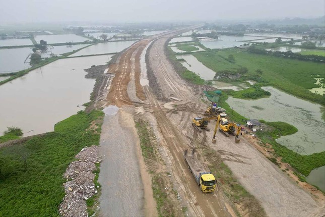 'Chốt' nhiều dự án giao thông trọng điểm hoàn thành 2025- Ảnh 1. 'Chốt' nhiều dự án giao thông trọng điểm hoàn thành 2025- Ảnh 1.