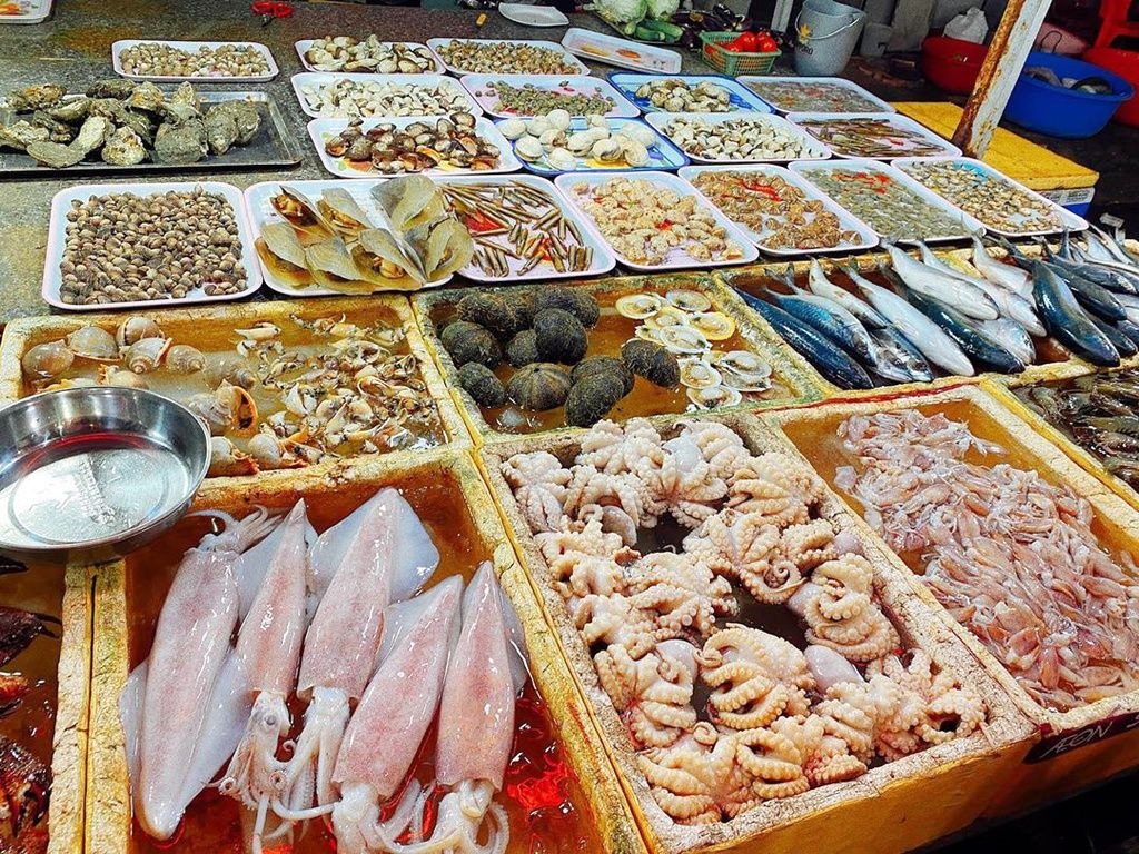 "Sốc" vì giá cả ở quê nhà Hạ Long đắt đỏ, nhưng dù thế nào vẫn yêu Hạ Long vô cùng- Ảnh 3. "Sốc" vì giá cả ở quê nhà Hạ Long đắt đỏ, nhưng dù thế nào vẫn yêu Hạ Long vô cùng- Ảnh 3.