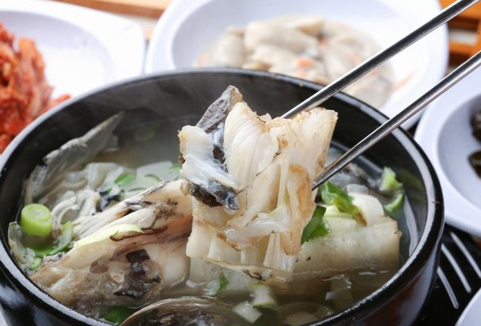 Ăn thịt cá mang đến nhiều lợi ích nhưng 1 phần lại "có độc", 4 phần không bổ như nhiều người vẫn nghĩ- Ảnh 1.