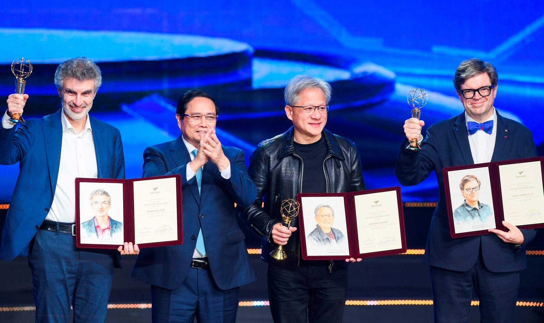 "Vợ cũng không tin tôi thắng giải thưởng 3 triệu USD từ tỷ phú Phạm Nhật Vượng"- Ảnh 2.