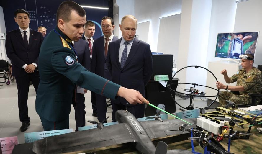 Quyết định lịch sử của ông Putin: 1 ngành tăng kỷ lục 14 lần, phương Tây kinh ngạc về tên lửa Nga- Ảnh 2.