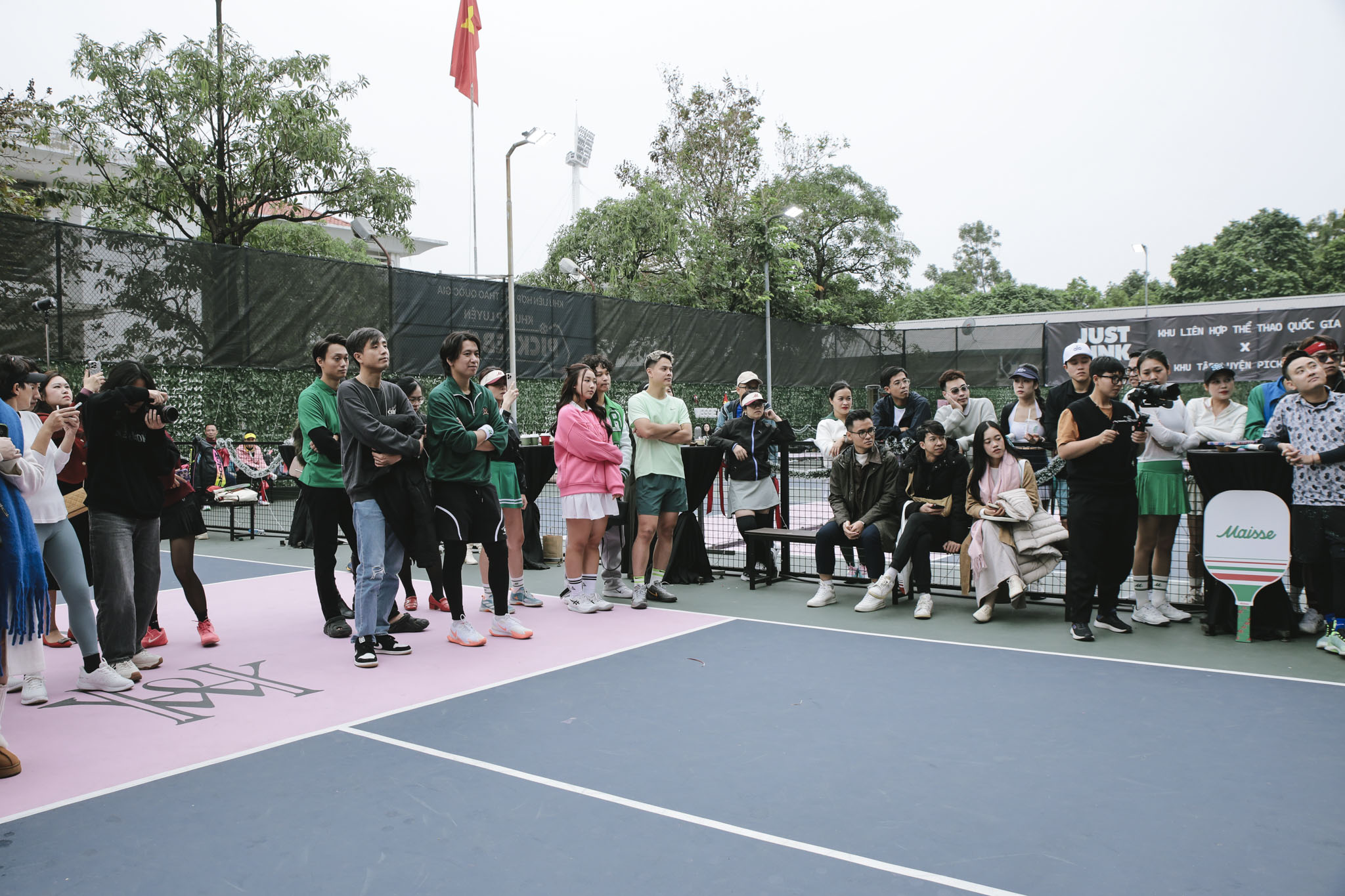 1 sự kiện độc đáo hút đông đảo dân chơi pickleball: Tràn ngập không khí lễ hội, thỏa sức chơi mà lại có quà- Ảnh 2.