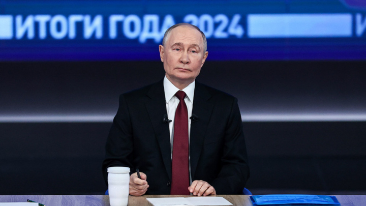 Tổng thống Nga Putin thừa nhận lạm phát, dự báo tăng trưởng GDP 4%- Ảnh 1.