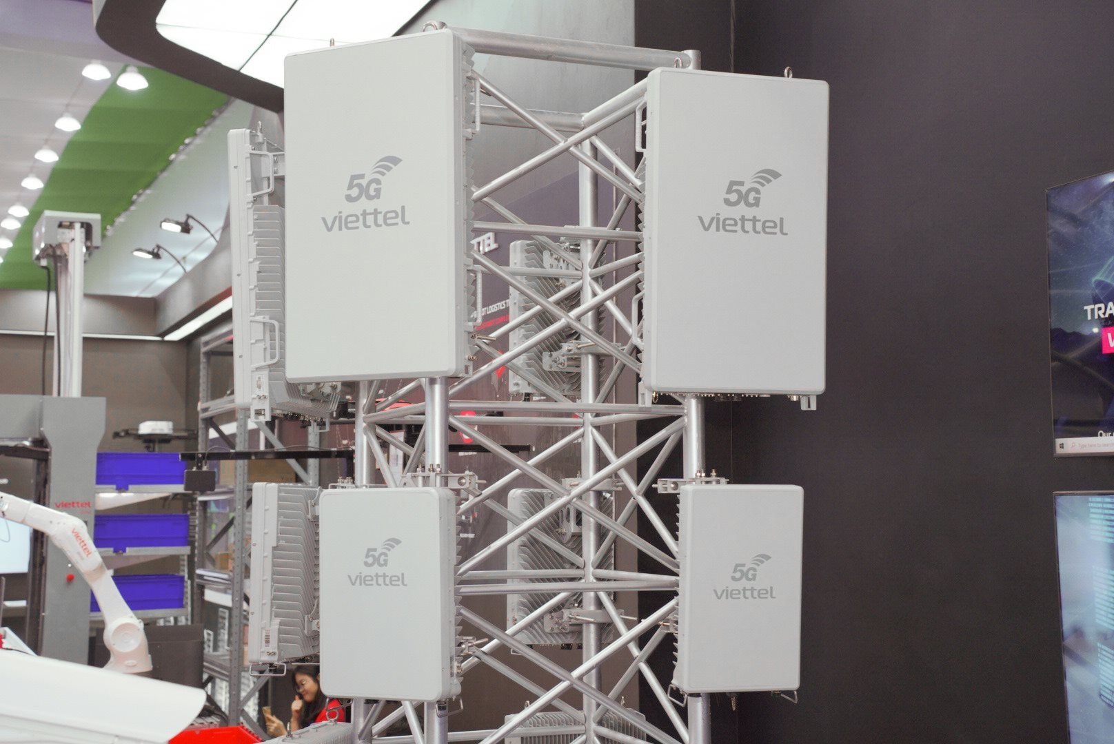 Làm chủ công nghệ 5G, Viettel thành công chinh phục hợp đồng triệu đô với ông lớn công nghệ Trung Đông- Ảnh 1.