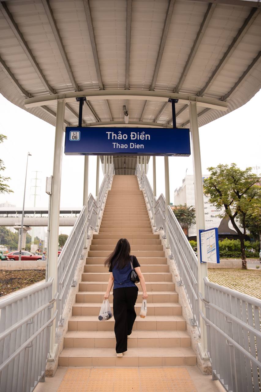 Đổ gục trước loạt góc check-in tại Metro Bến Thành - Suối Tiên: Lên hình vừa ngầu vừa điện ảnh chẳng thua kém gì nước ngoài- Ảnh 4.