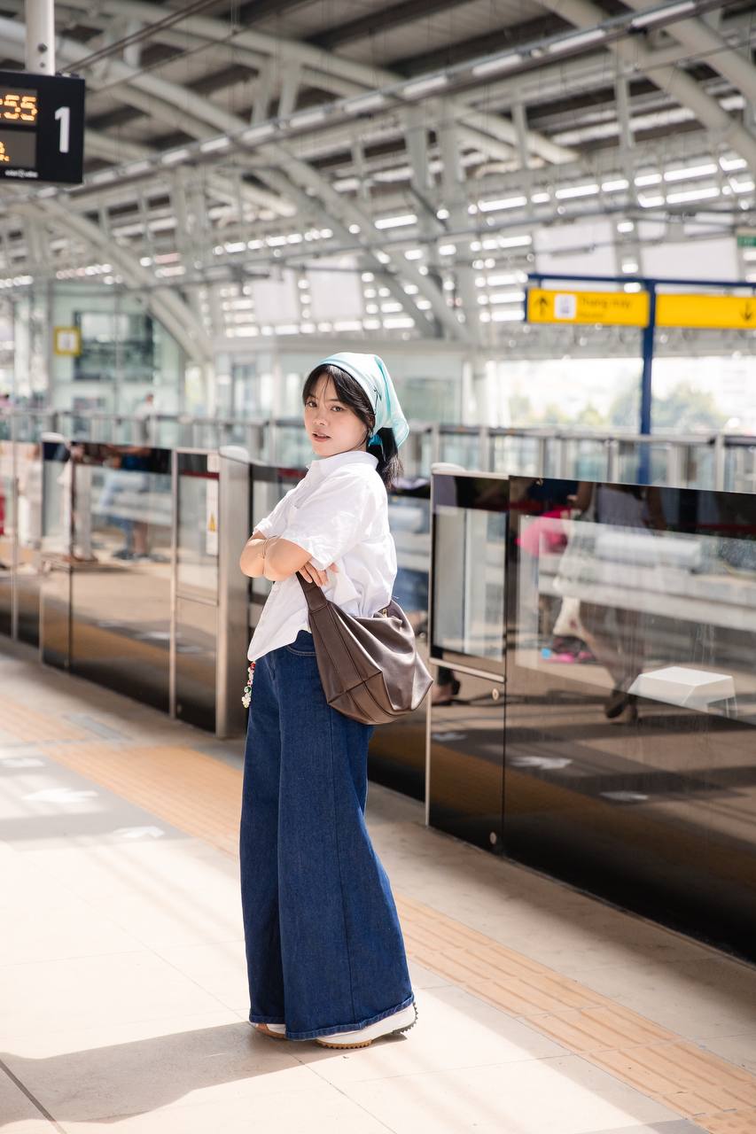 Đổ gục trước loạt góc check-in tại Metro Bến Thành - Suối Tiên: Lên hình vừa ngầu vừa điện ảnh chẳng thua kém gì nước ngoài- Ảnh 20.