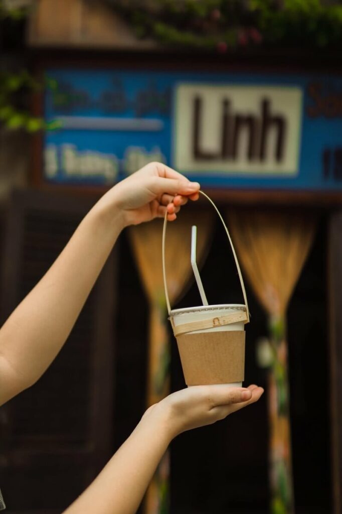 Trào lưu mới của dân văn phòng TP.HCM: Rủ nhau đi ăn trưa bằng tàu Metro, khám phá tụ điểm vui chơi dọc tuyến Bến Thành - Suối Tiên- Ảnh 8.