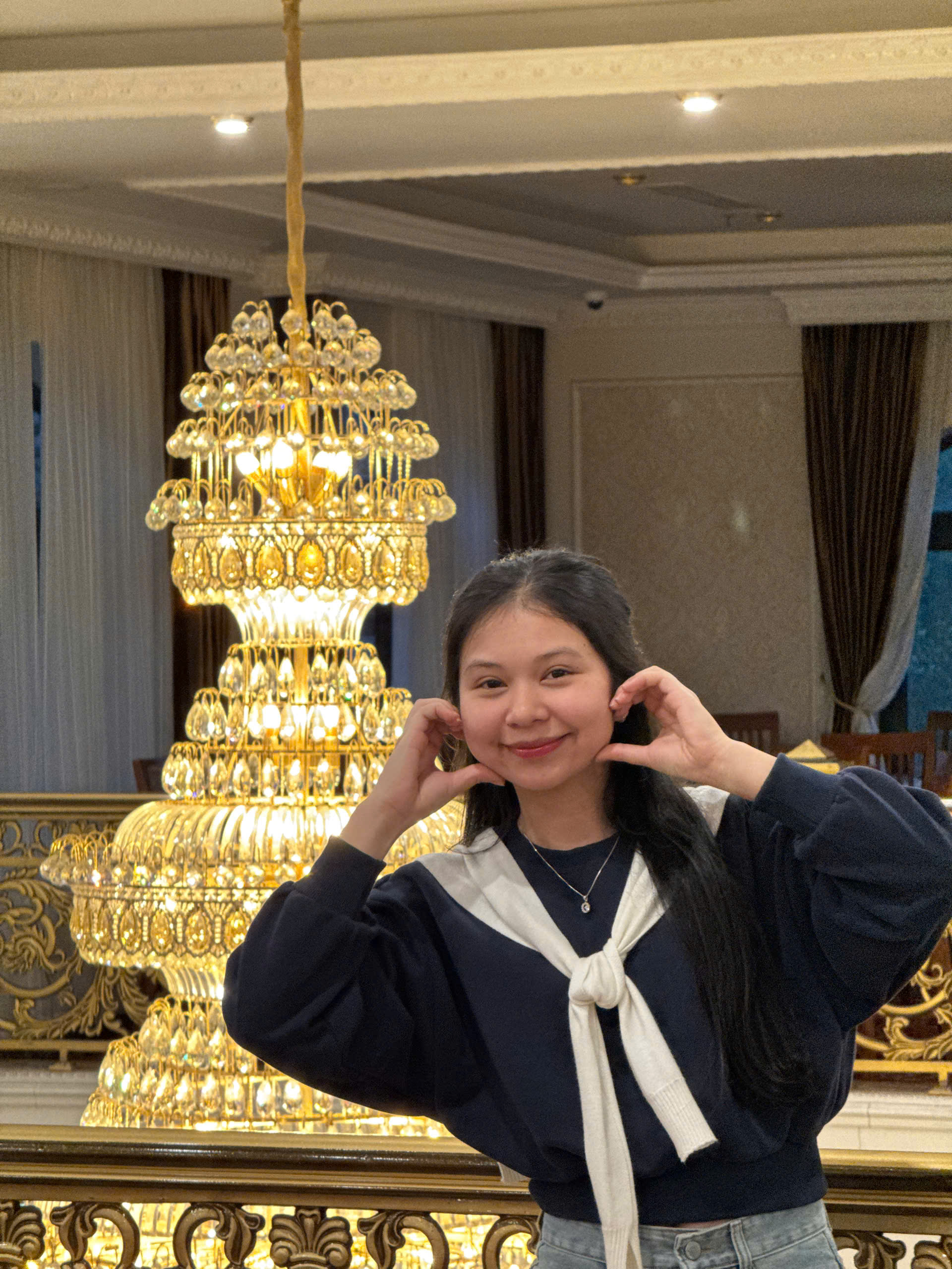 Phương Thử Việc - Gen Z làm được điều không tưởng khi sếp “xúi” quay clip, có bí kíp sinh tồn ở Hà Nội khi lương 3 triệu/tháng- Ảnh 8. Phương Thử Việc - Gen Z làm được điều không tưởng khi sếp “xúi” quay clip, có bí kíp sinh tồn ở Hà Nội khi lương 3 triệu/tháng- Ảnh 8.