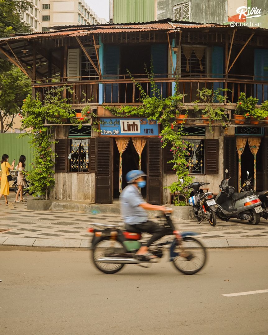 Trào lưu mới của dân văn phòng TP.HCM: Rủ nhau đi ăn trưa bằng tàu Metro, khám phá tụ điểm vui chơi dọc tuyến Bến Thành - Suối Tiên- Ảnh 7.