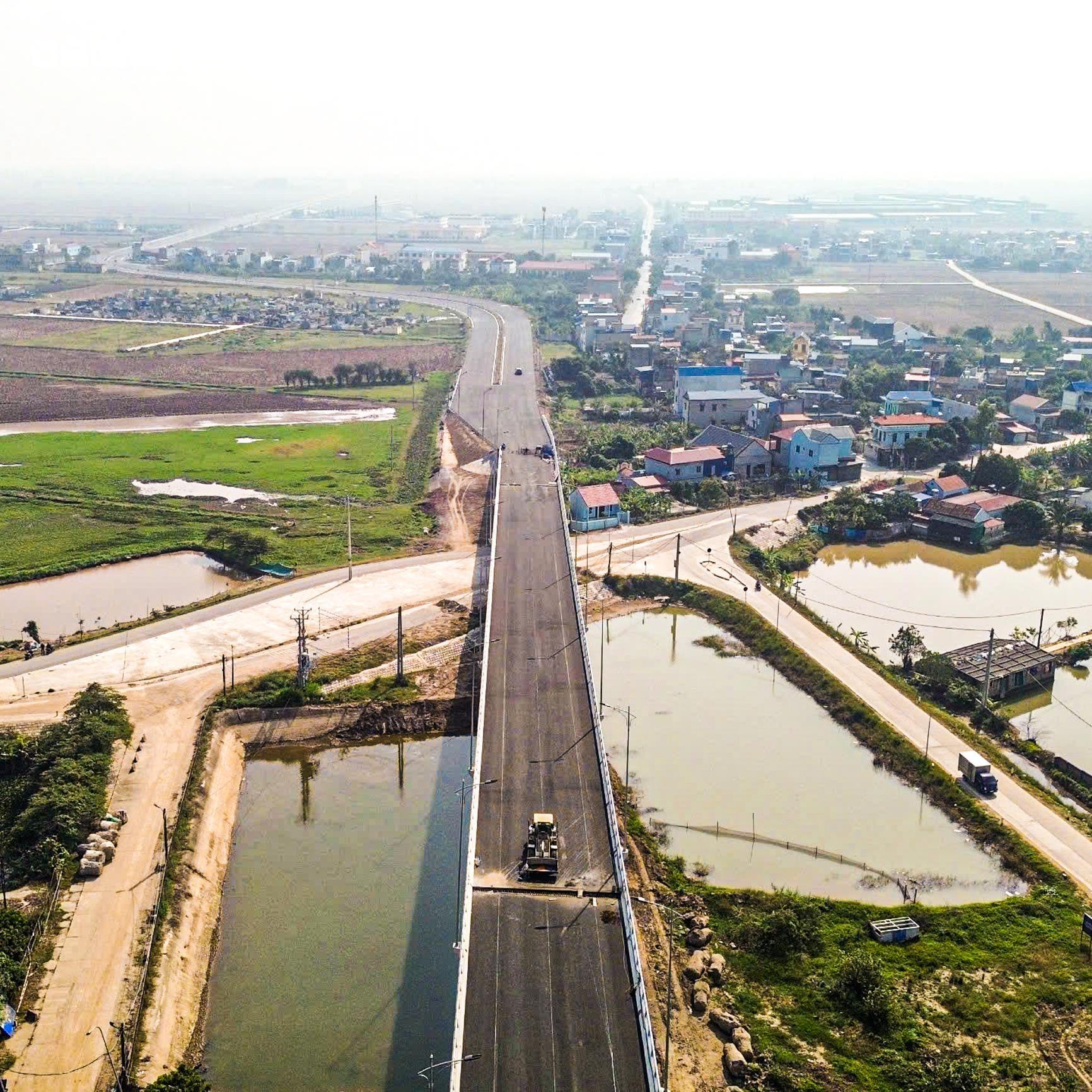 Ngắm cầu Đống Cao trong dự án hơn 5.000 tỷ đồng ở Nam Định trước ngày thông xe- Ảnh 8.