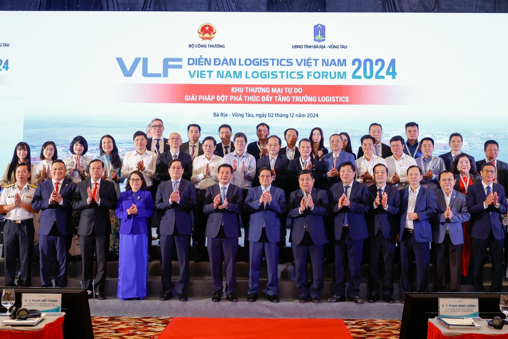 10 sự kiện Logistics Việt Nam năm 2024: Thông qua chủ trương đầu tư đường sắt cao tốc Bắc - Nam, khai trương Công viên Logistics Viettel- Ảnh 1.