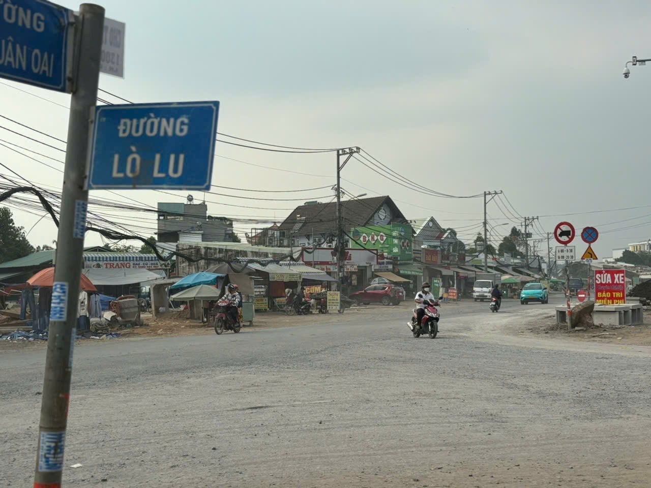 Tuyến đường huyết mạch tại Tp.Thủ Đức cấp tập thi công mở rộng những ngày cận Tết- Ảnh 4.