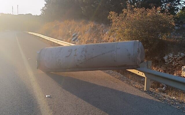 The remains of a ballistic missile fired from Yemen that landed near the Jerusalem-area community of Tzur Hadassah, September 28, 2024. (Israel Police)