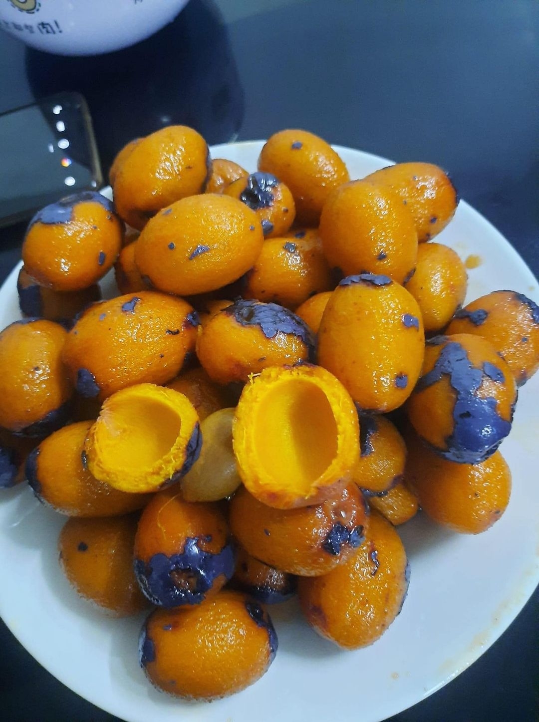 Cọ ỏm: Món ngon thấm đẫm hương quê của người dân đất Tổ- Ảnh 17. Cọ ỏm: Món ngon thấm đẫm hương quê của người dân đất Tổ- Ảnh 17.