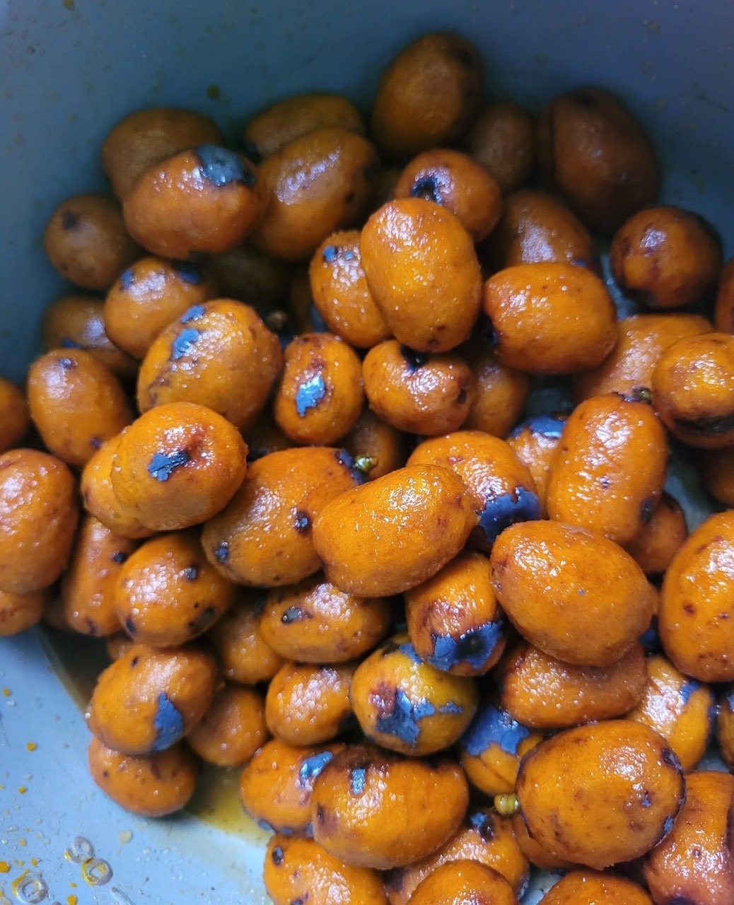 Cọ ỏm: Món ngon thấm đẫm hương quê của người dân đất Tổ- Ảnh 16. Cọ ỏm: Món ngon thấm đẫm hương quê của người dân đất Tổ- Ảnh 16.