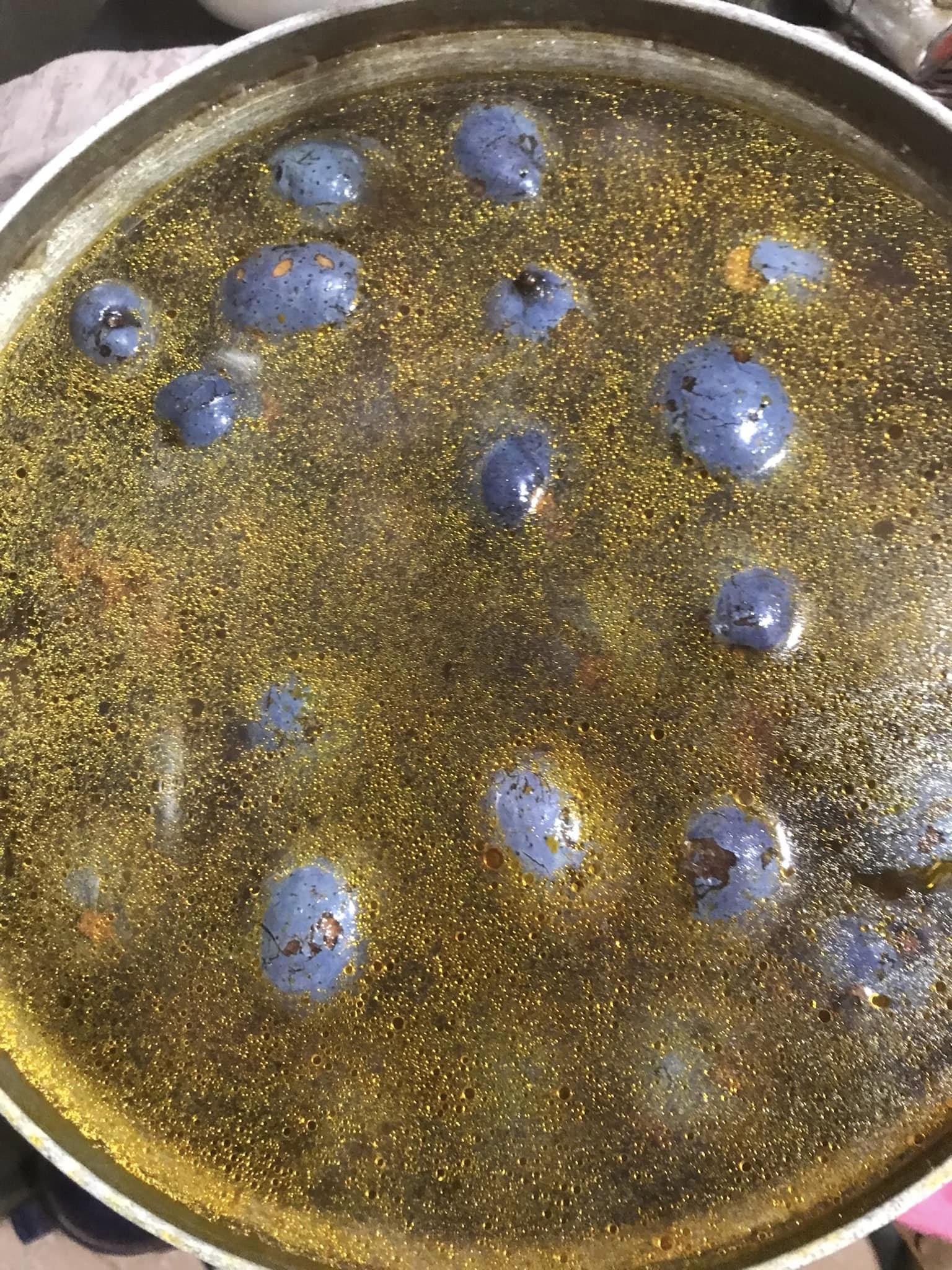 Cọ ỏm: Món ngon thấm đẫm hương quê của người dân đất Tổ- Ảnh 10. Cọ ỏm: Món ngon thấm đẫm hương quê của người dân đất Tổ- Ảnh 10.