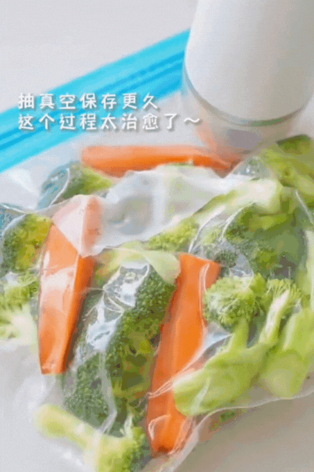 "Mê mẩn" cách bà nội trợ này sắp xếp đồ ăn trong tủ lạnh: Có mua cả chợ về cũng dư sức "cân" hết- Ảnh 11. "Mê mẩn" cách bà nội trợ này sắp xếp đồ ăn trong tủ lạnh: Có mua cả chợ về cũng dư sức "cân" hết- Ảnh 11.