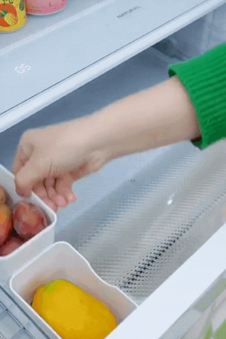 "Mê mẩn" cách bà nội trợ này sắp xếp đồ ăn trong tủ lạnh: Có mua cả chợ về cũng dư sức "cân" hết- Ảnh 3. "Mê mẩn" cách bà nội trợ này sắp xếp đồ ăn trong tủ lạnh: Có mua cả chợ về cũng dư sức "cân" hết- Ảnh 3.