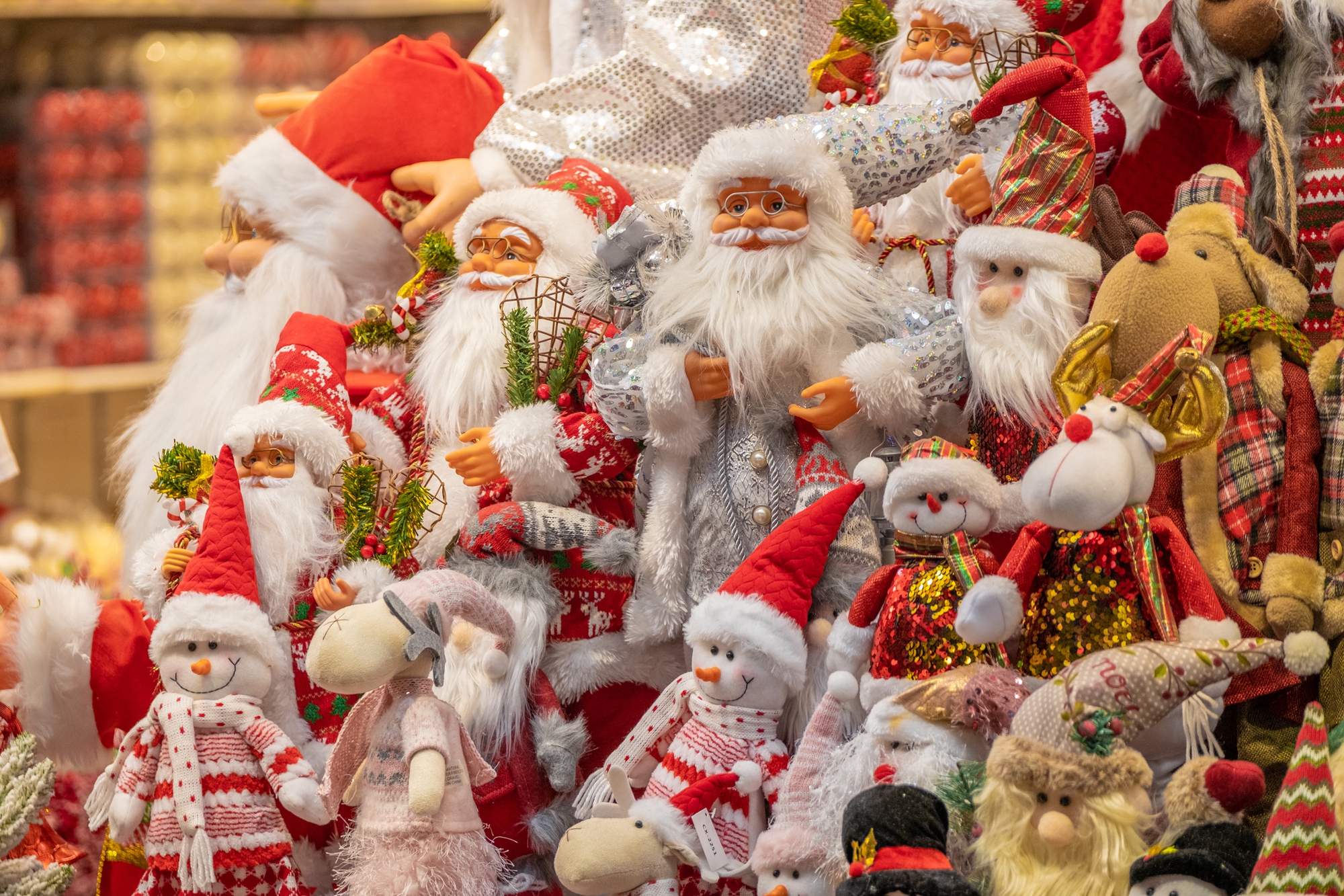 Khách Tây trầm trồ, mê mẩn khi trải nghiệm ‘làng Giáng sinh’ thu nhỏ giữa lòng Hà Nội- Ảnh 8.