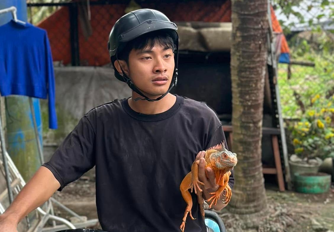 Về xóm "điện ảnh" của Lê Tuấn Khang ở Sóc Trăng nghe bà hàng xóm kể những điều "không đưa lên mạng"- Ảnh 1.