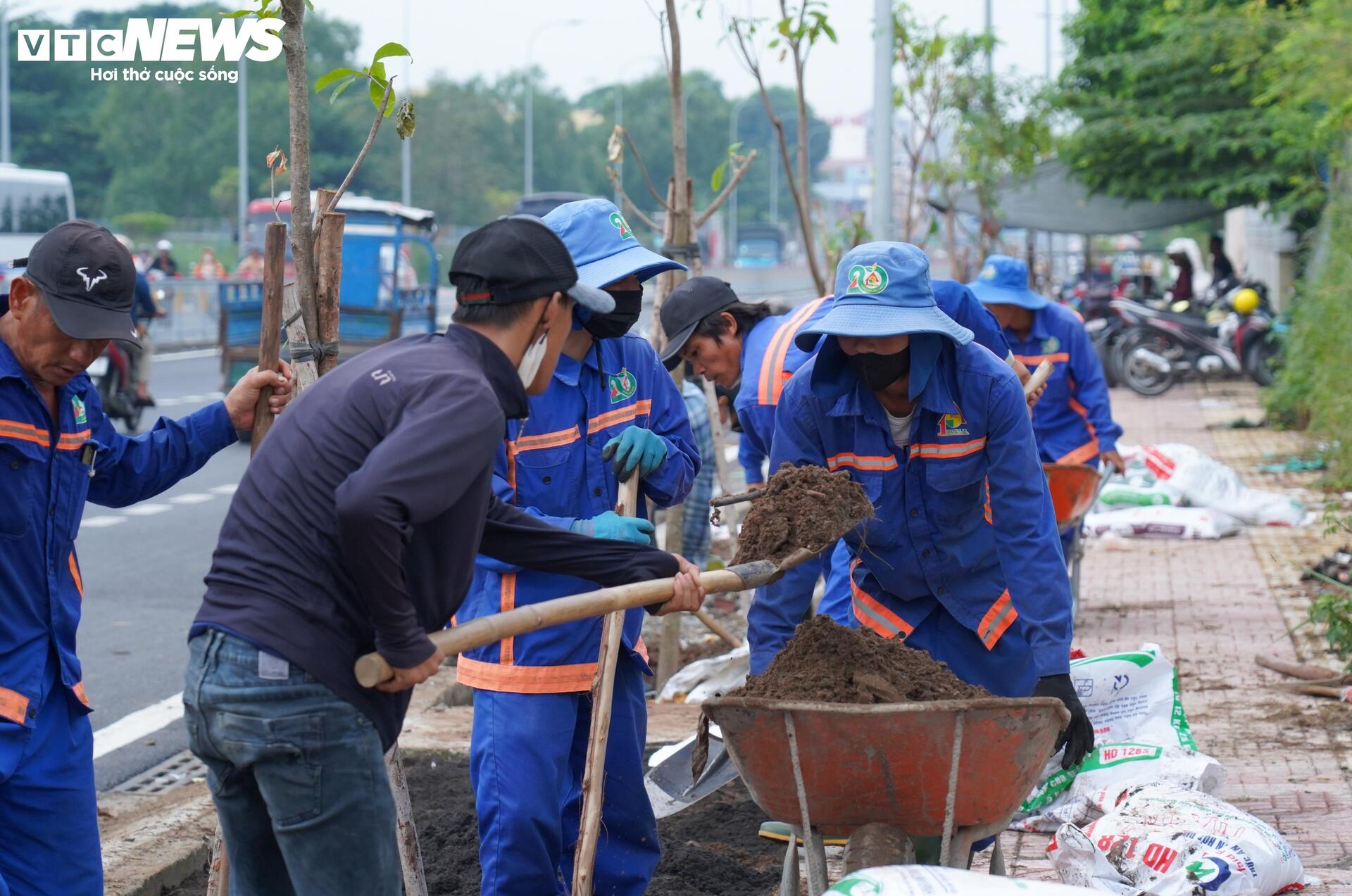 Diện mạo mới đường kết nối sân bay Tân Sơn Nhất trước ngày thông xe- Ảnh 7.