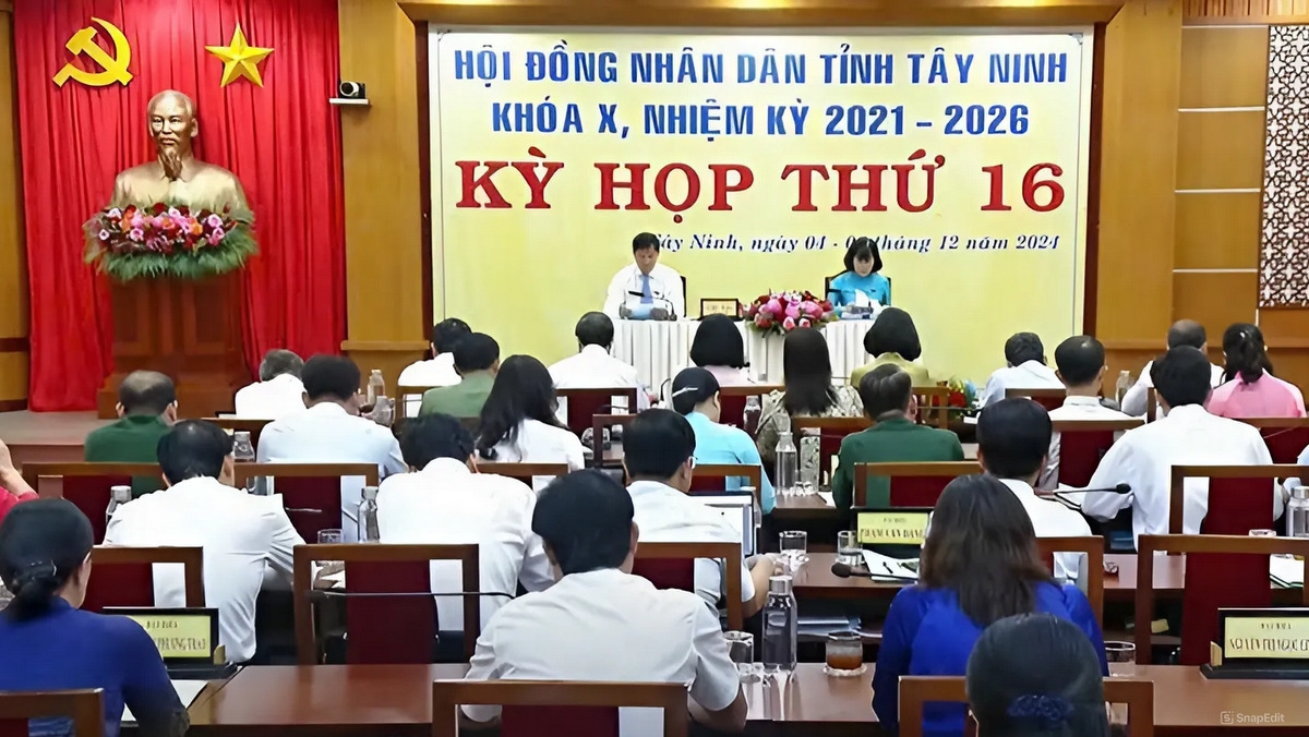 Chủ tịch Tây Ninh phân tích vì sao tỉnh chọn tăng trưởng 8% vào năm 2025- Ảnh 1.