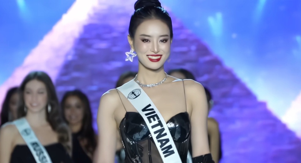 HOT: Bùi Khánh Linh đăng quang Á hậu 3, lập kỷ lục chưa từng có của Việt Nam ở Hoa hậu Liên lục địa- Ảnh 4. HOT: Bùi Khánh Linh đăng quang Á hậu 3, lập kỷ lục chưa từng có của Việt Nam ở Hoa hậu Liên lục địa- Ảnh 4.