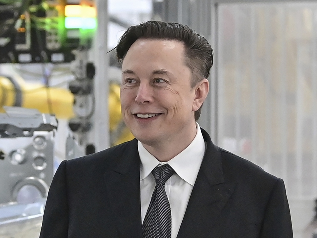Tỷ phú Elon Musk đưa ra lời khuyên thấm thía: Chỉ cần làm được 1 điều cũng giúp tăng cơ hội thành công, sớm đạt tới đỉnh vinh quang- Ảnh 3.