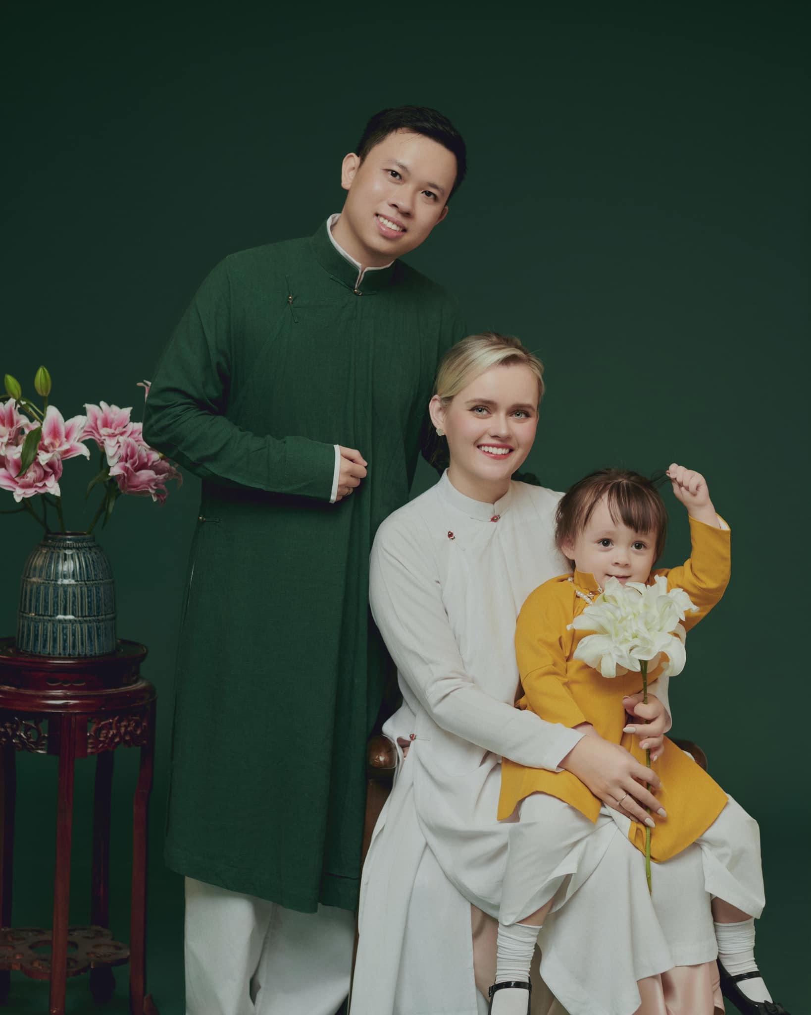 Mỹ nhân Ukraine làm dâu Nam Định, 7 năm đón Tết Việt Nam, kể kỷ niệm sốc một lần về quê chồng ăn Tết- Ảnh 3.