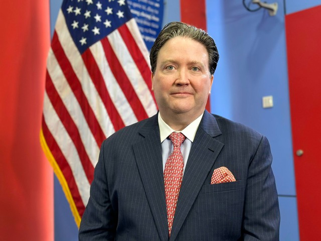 Đại sứ Hoa Kỳ Marc Knapper: Cảm ơn Việt Nam vì sự nồng hậu và lòng hiếu khách- Ảnh 1.