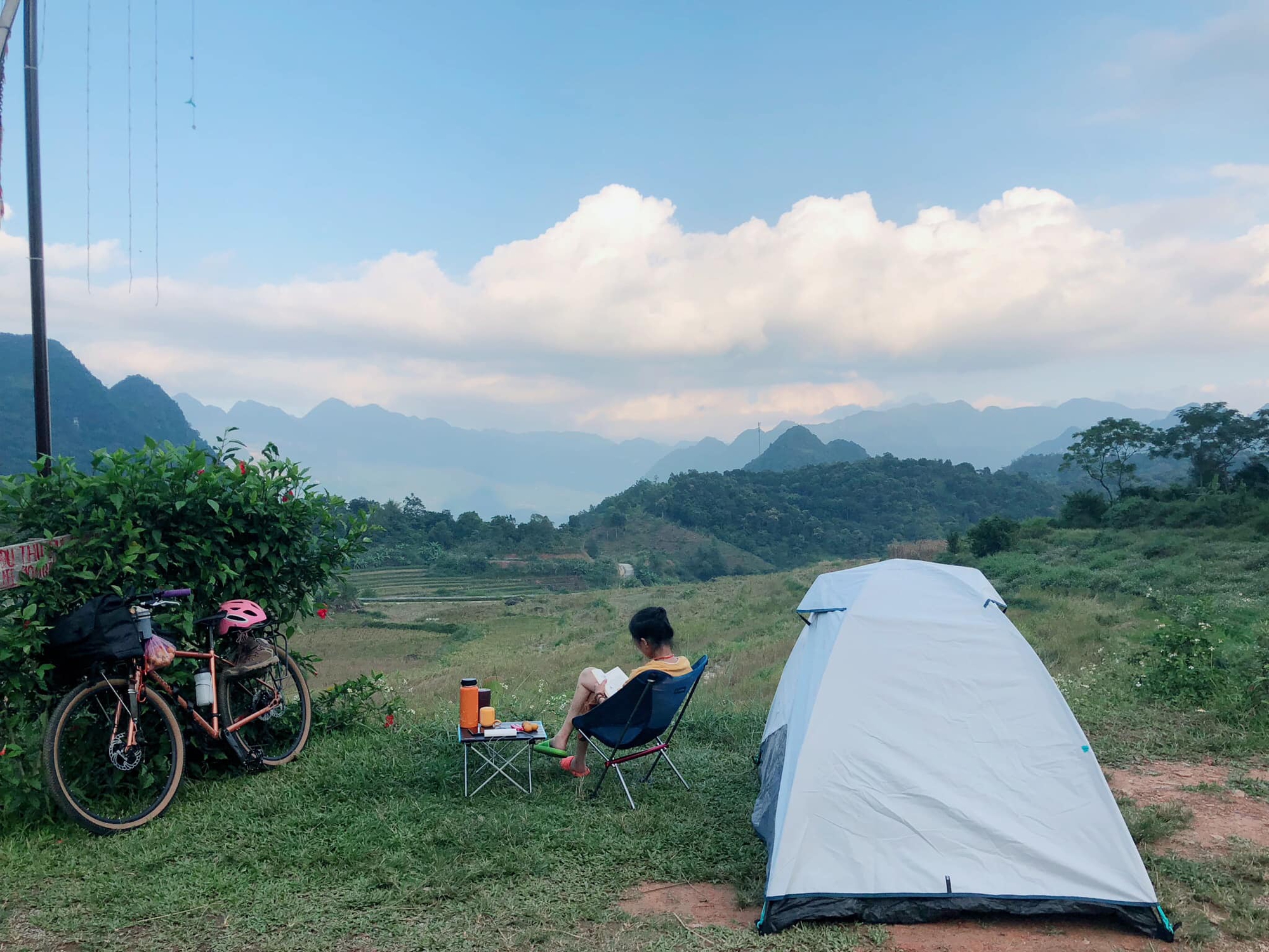 9X đạp xe xuyên Việt: ‘Ngủ nghĩa trang, ăn kham khổ, đi không tính toán rồi tới đâu thì tới’- Ảnh 18.