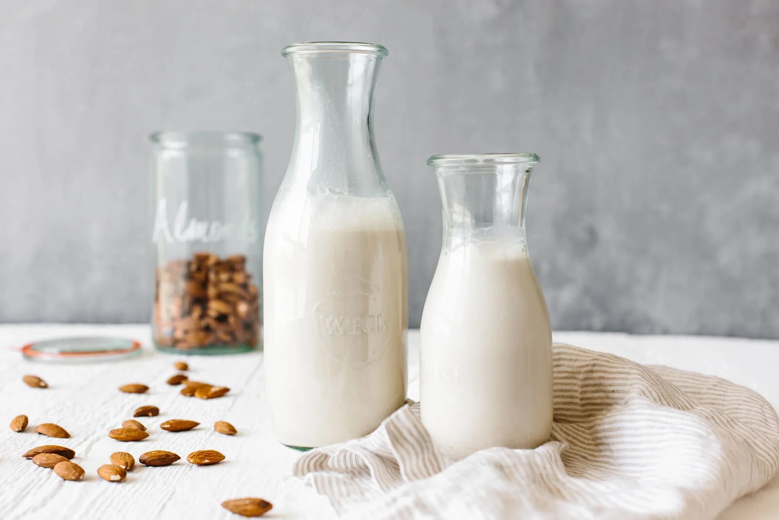 4 loại sữa giúp kiểm soát đường huyết hiệu quả, chắc khỏe xương lại bổ tim mạch: Có bán ở Việt Nam- Ảnh 1.